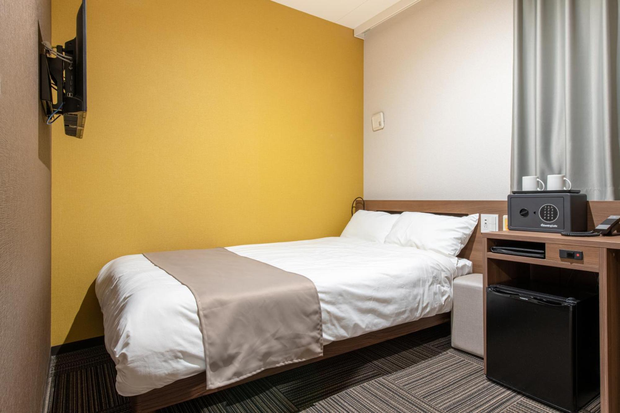 Hotel Sanrriott Osaka Hommachi Rum bild