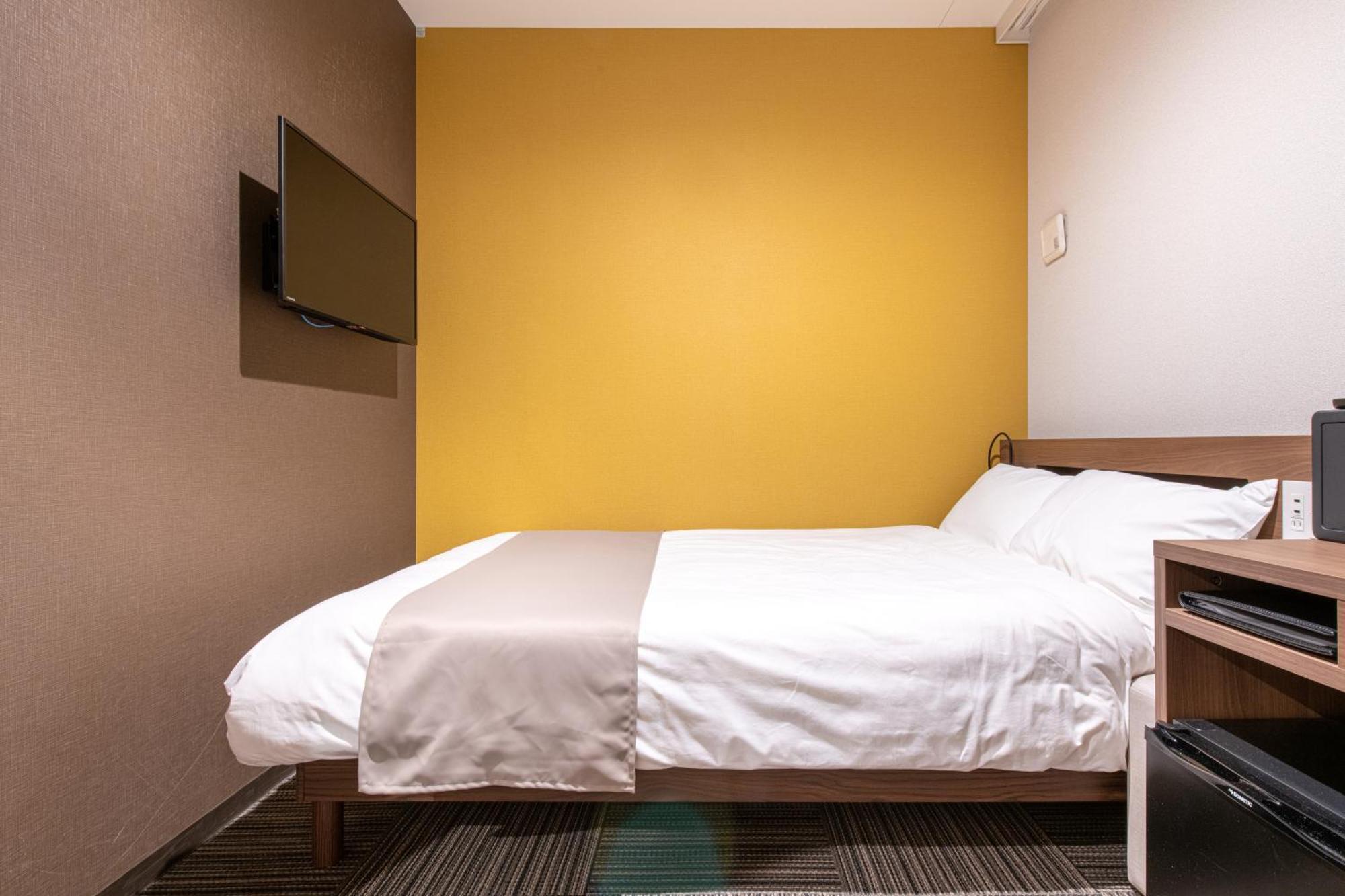 Hotel Sanrriott Osaka Hommachi Rum bild